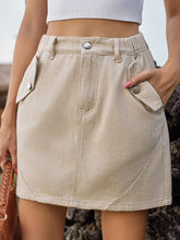 Load image into Gallery viewer, Zahra Pocketed Buttoned Mini Denim Skirt