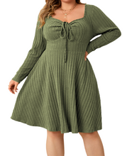 Load image into Gallery viewer, Elsie Plus Size Sweetheart Neck Long Sleeve Ribbed Dress