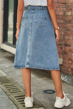 Load image into Gallery viewer, Dame Button Front A-Line Denim Skirt