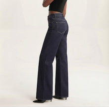 Load image into Gallery viewer, Venya Wide Leg Jeans