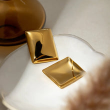 Load image into Gallery viewer, b36e530d-282b-4639-96bc-9eba588ca471-Max