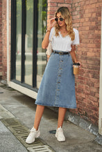 Load image into Gallery viewer, Dame Button Front A-Line Denim Skirt