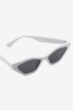 Load image into Gallery viewer, Cat Eye Polycarbonate Sunglasses