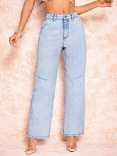 Load image into Gallery viewer, Jae Straight Leg Jeans with Pockets
