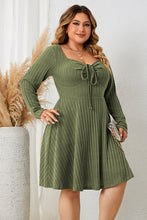 Load image into Gallery viewer, Elsie Plus Size Sweetheart Neck Long Sleeve Ribbed Dress
