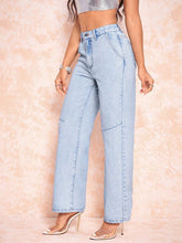 Load image into Gallery viewer, Jae Straight Leg Jeans with Pockets
