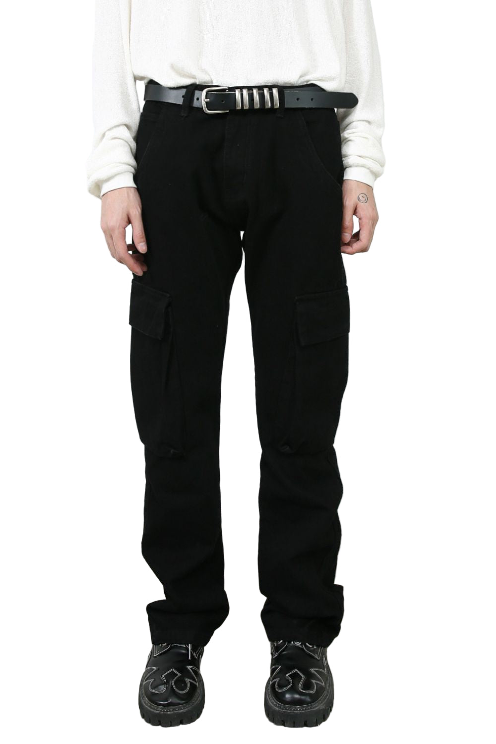 84b6b73d-efff-4f8a-8fc3-fac559ab8a47-Max