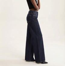 Load image into Gallery viewer, Venya Wide Leg Jeans
