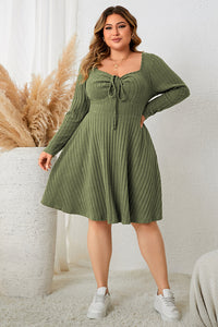 Elsie Plus Size Sweetheart Neck Long Sleeve Ribbed Dress