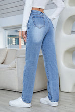 Load image into Gallery viewer, Dani Straight Jeans with Pockets
