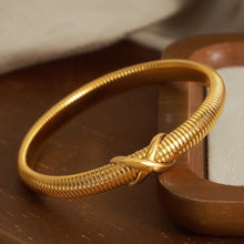 Load image into Gallery viewer, b20058ed-908a-4bd7-9d9d-103a4bdb543b-Max
