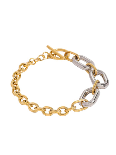 d8f7feeb-6041-4798-a333-9b0d4275392f-Max