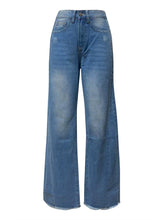 Load image into Gallery viewer, Tyra Raw Hem Wide Leg Jeans with Pockets
